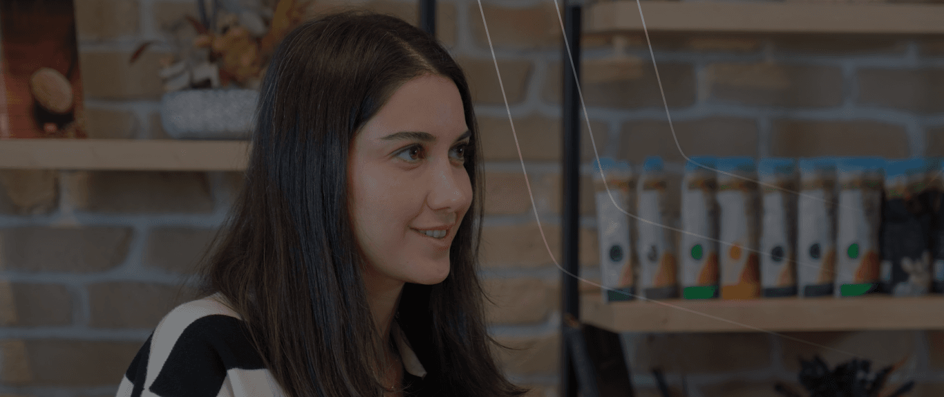 Kullanıcı niyetine odaklanan SEO stratejisi ile %133 dönüşüm artışı sağlandı.