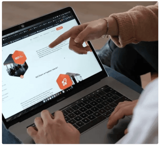 Corporate governance illustrations at Webtures